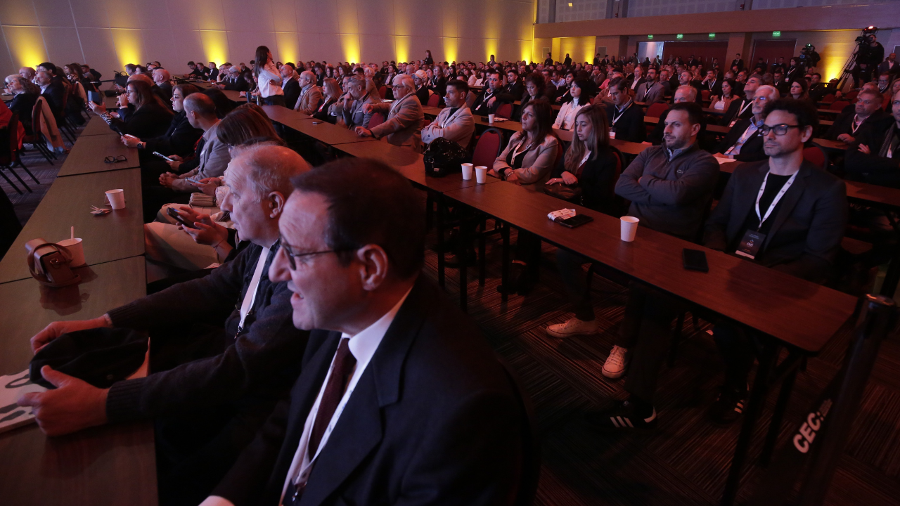 Con un rotundo éxito, en su vigésimo aniversario culminó el Foro, consolidándose como el evento de referencia para la industria aseguradora argentina.