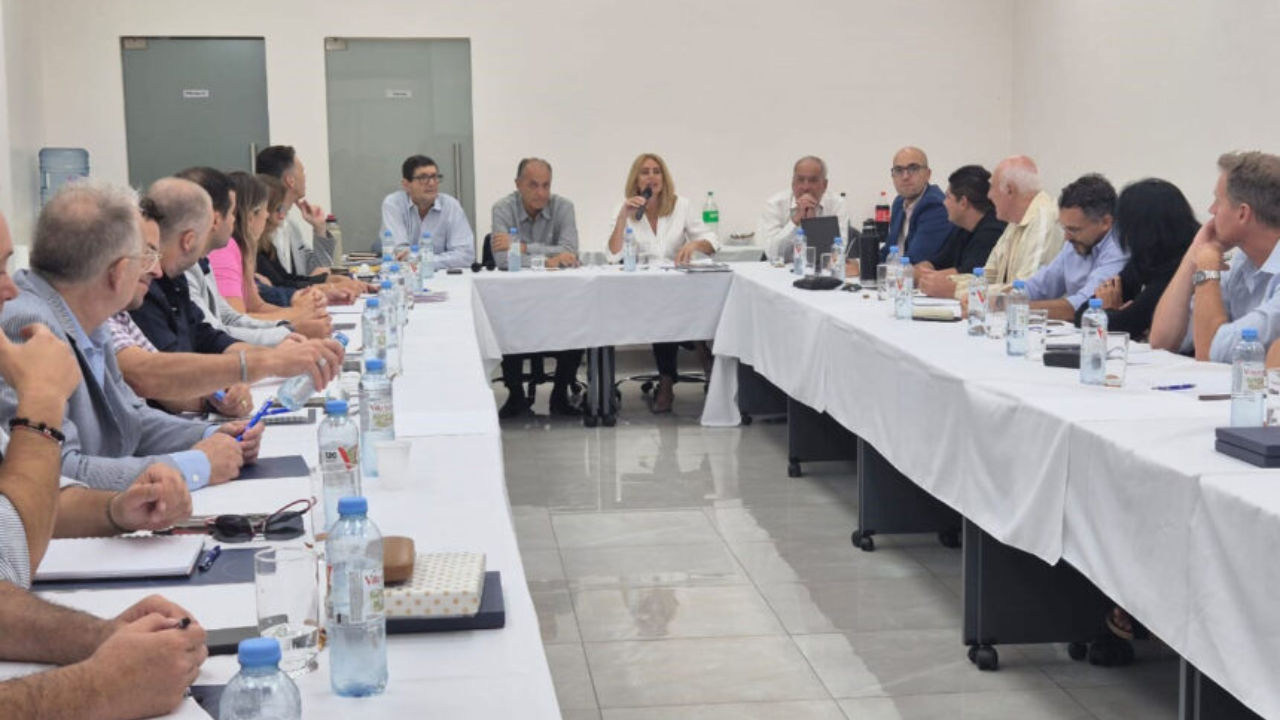 Se llevó a cabo una reunión cumbre de filiales del Centro Federal de Capacitación que definió la agenda de capacitación 2025, con foco en la adaptación a las nuevas tecnologías.