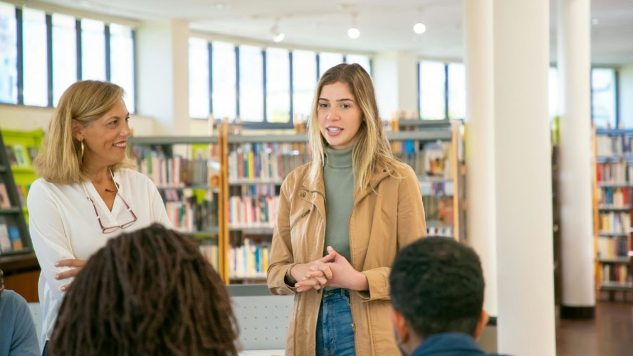 Es una iniciativa sectorial impulsada por UNESPA, en el marco de Estamos Seguros, el proyecto de divulgación de la cultura aseguradora. La misma enseña a los jóvenes de entre 15 y 17 años la importancia de prevenir y gestionar el riesgo.