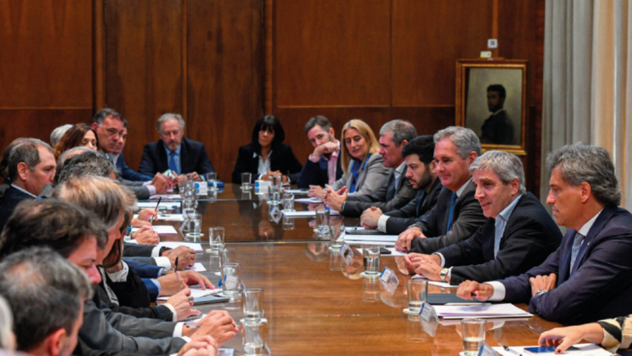 En el encuentro se dialogó sobre propuestas para el crecimiento de la industria y el fortalecimiento del mercado de capitales.