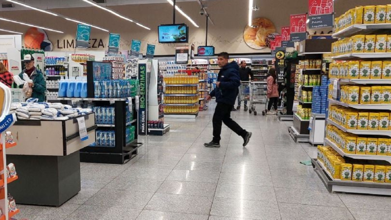 Luego de sufrir un accidente que la dejó con lesiones física permanentes, la Justicia determinó la suma que deberá pagarle el supermercado de una firma internacional.