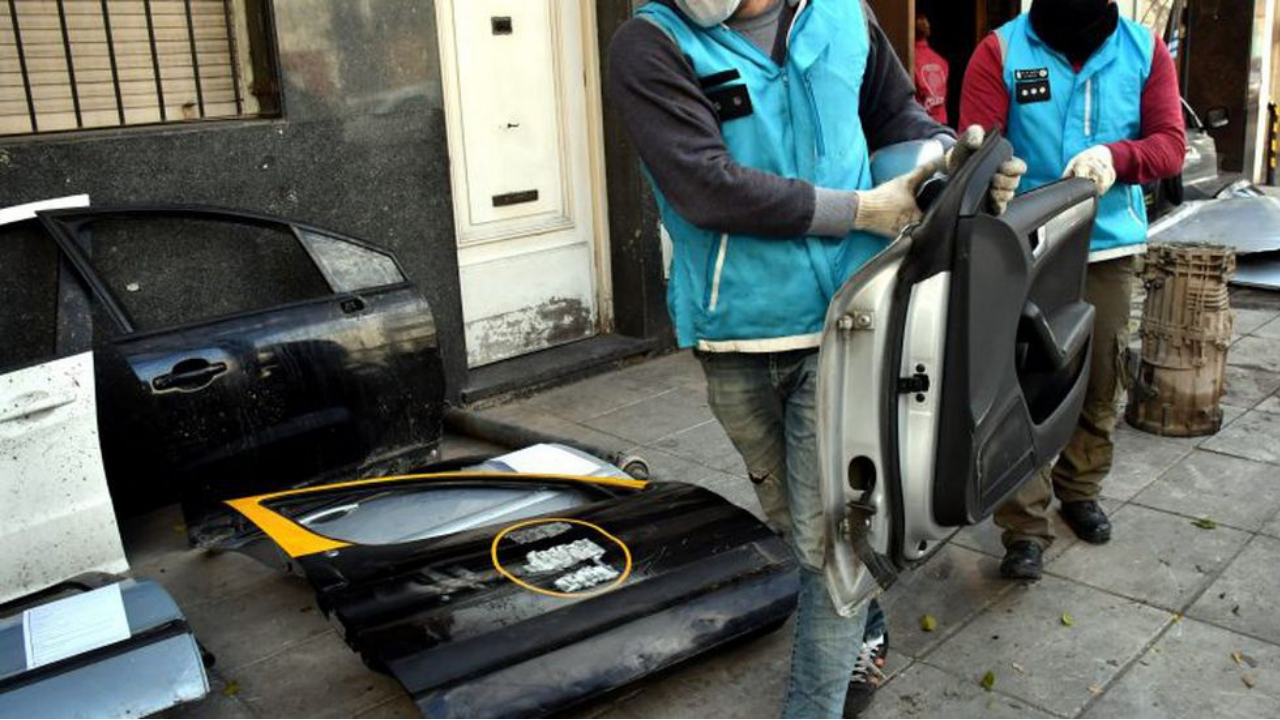 Las autoridades policiales incautaron más de 300 mil piezas valuadas en US$ 3,5 millones...