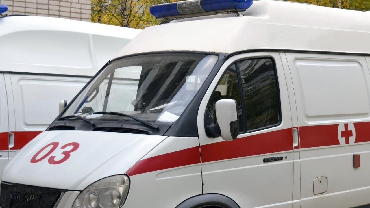 Una mujer y su aseguradora deberán indemnizar a una empresa de emergencias médicas por el accidente que provocó cuando embistió a una ambulancia que se dirigía a cubrir una urgencia.