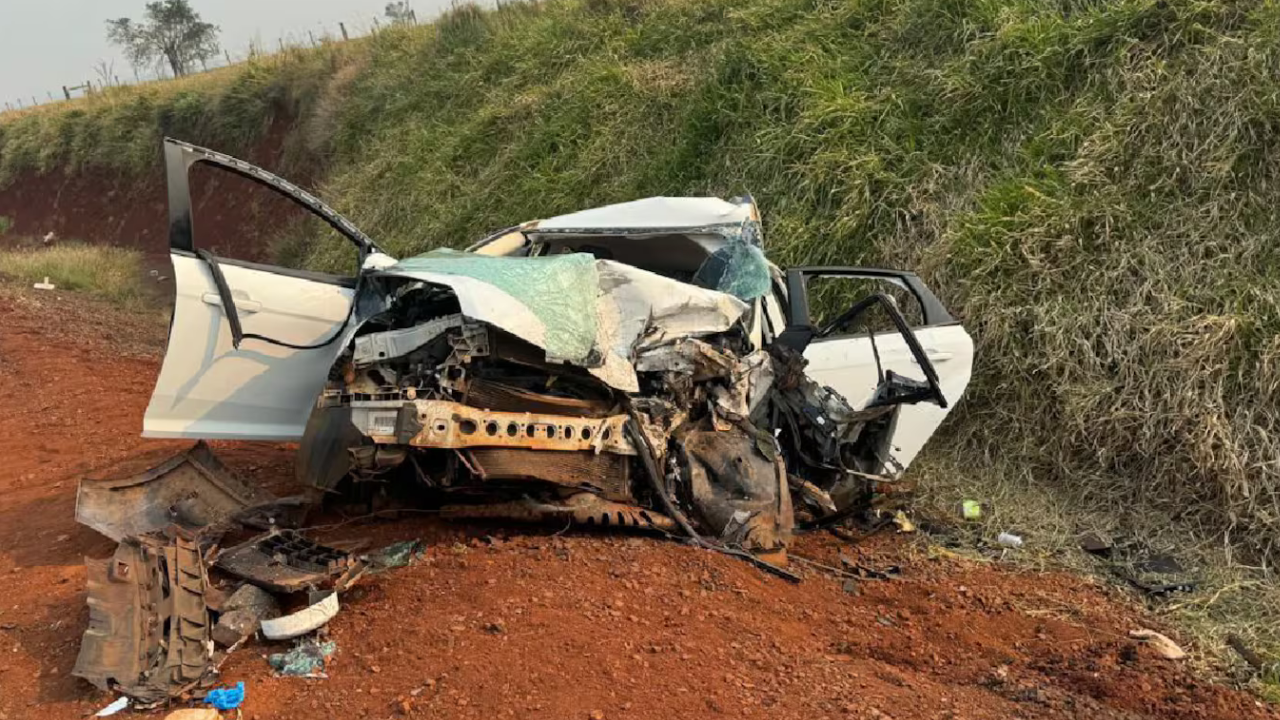 Ocurrió el fin de semana en Misiones. Las víctimas tenían 26 años y viajaban en un Ford Focus. Se desconocen las causas del siniestro.