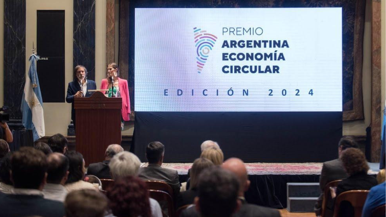 Con su programa “Segunda Vida”, la compañía obtuvo un nuevo reconocimiento en los Premios Argentina de Economía Circular 2024, destacándose entre 180 proyectos.