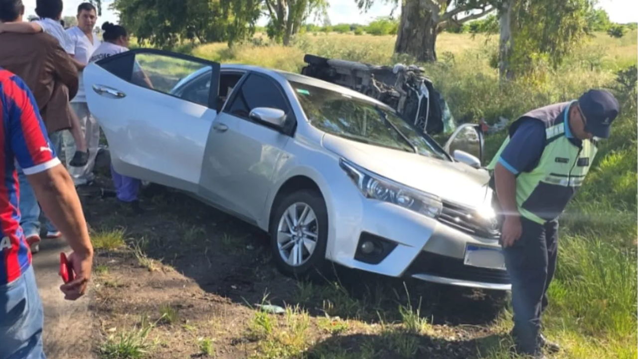 Un hombre de 43 años que conducía alcoholizado provocó un grave accidente de tránsito en plena Ruta 2 y uno de los involucrados terminó internado en La Plata.