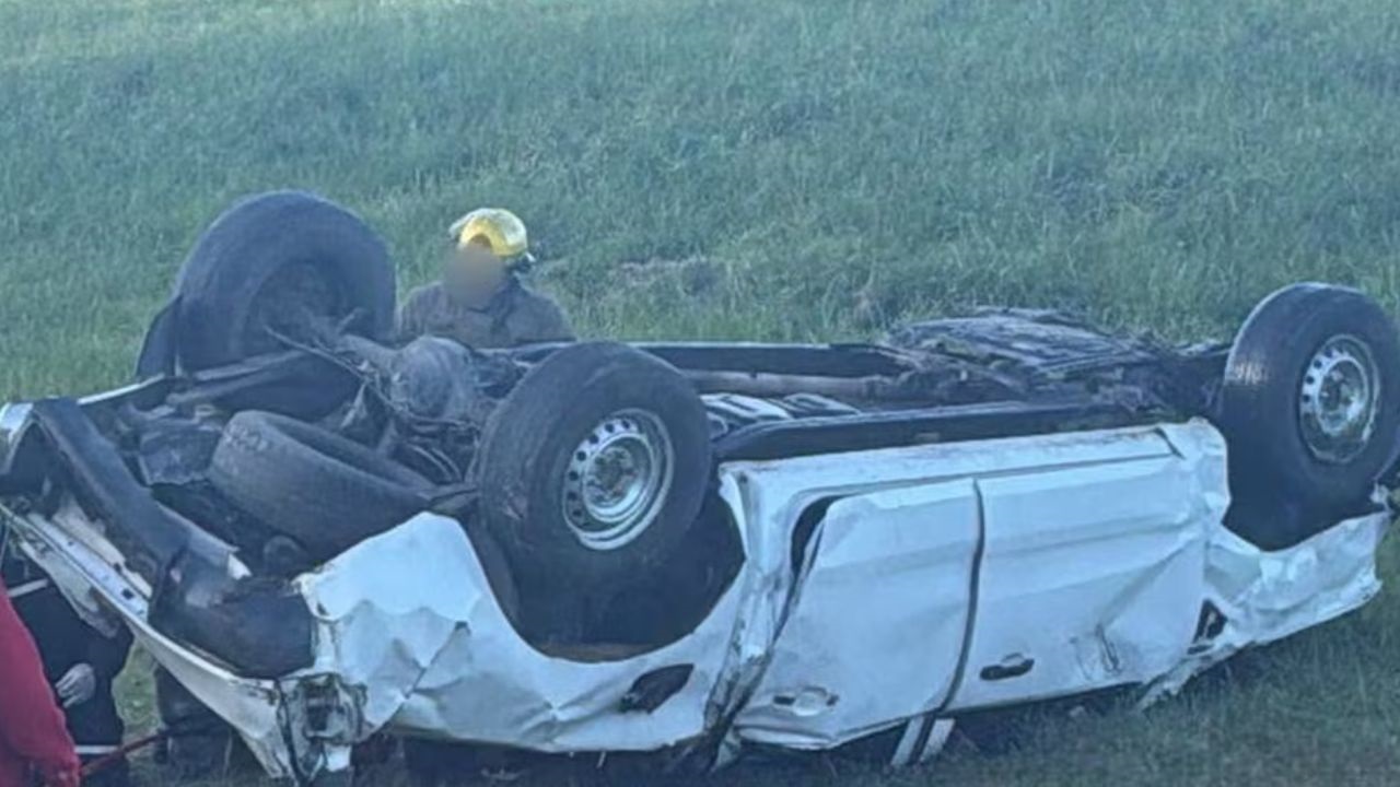 El siniestro ocurrió el martes, cuando cuatro inspectores bonaerenses regresaban a La Plata desde Mar del Plata luego de realizar una inspección de obra en esa ciudad.