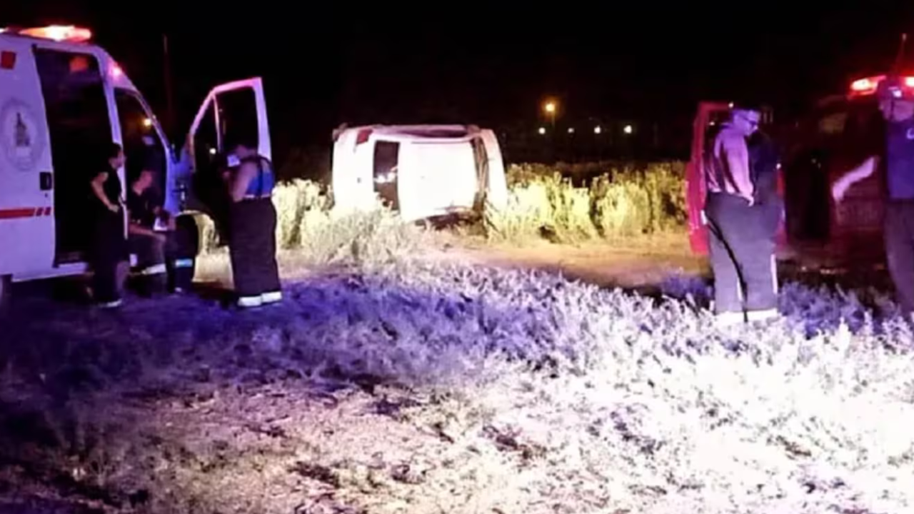 Ocurrió en el acceso a la ciudad de Catriel. El chico sufrió lesiones leves. Según medios locales, estaba corriendo una picada contra otro vehículo en el que iba su hermano.