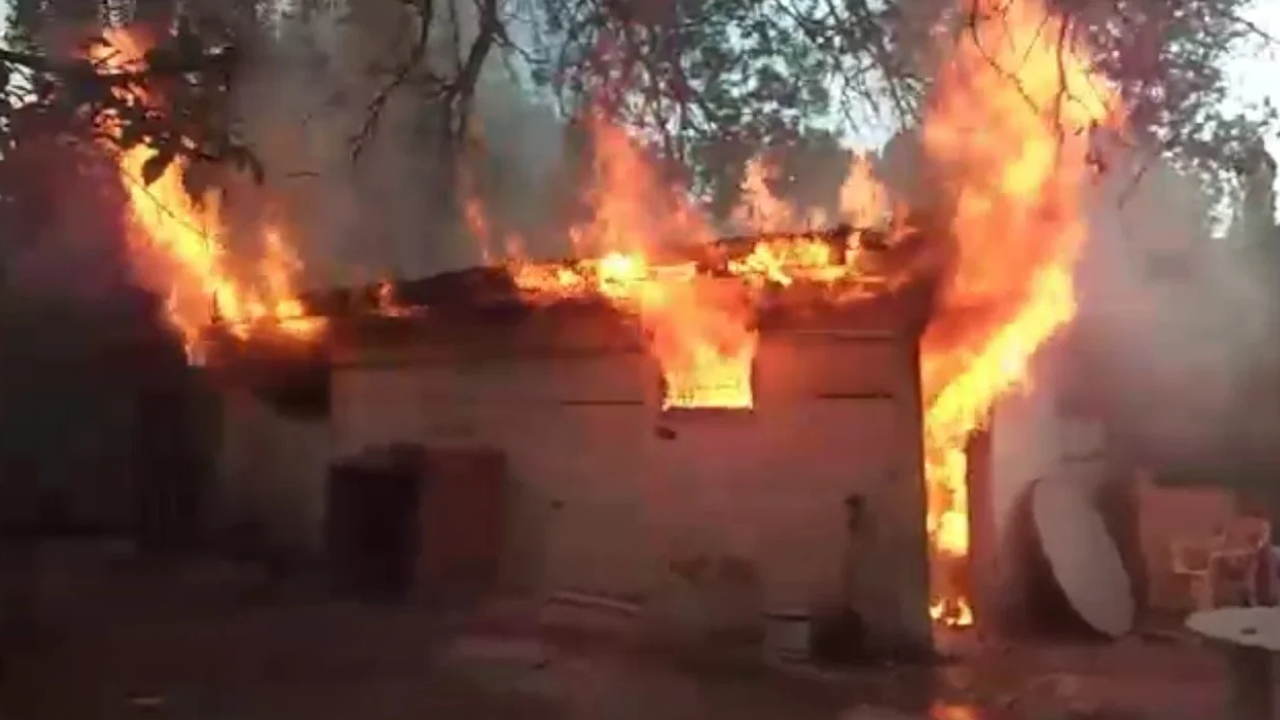 Una mujer es acusada de provocar un incendio en el hogar Los Ángeles, poniendo en riesgo la vida de los residentes. Bomberos lograron rescatar a tiempo a los ancianos y evitar una tragedia mayor.