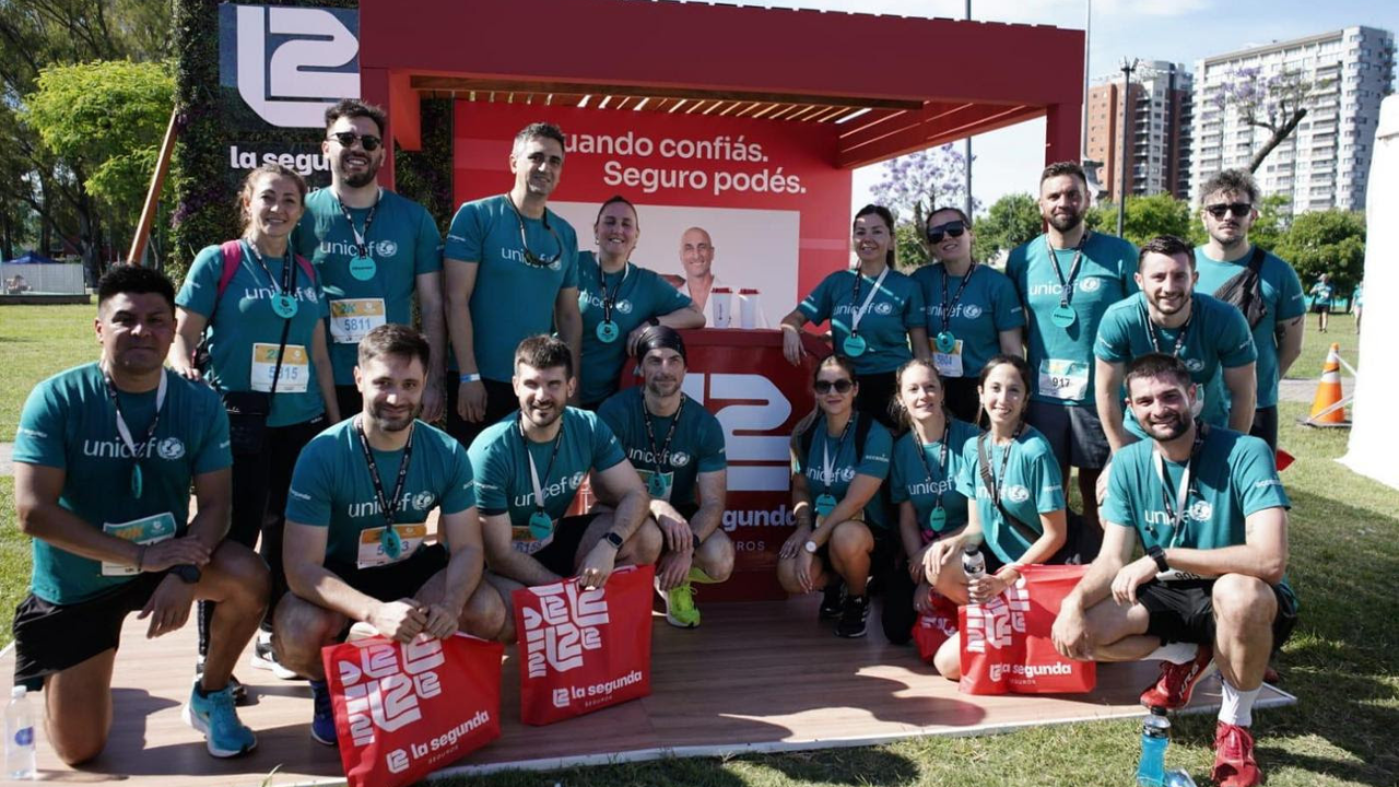 Con el fin de contribuir a proyectos educativos, la compañía participó el pasado domingo 10 de noviembre, de la maratón que tuvo lugar en el Parque de las Américas.