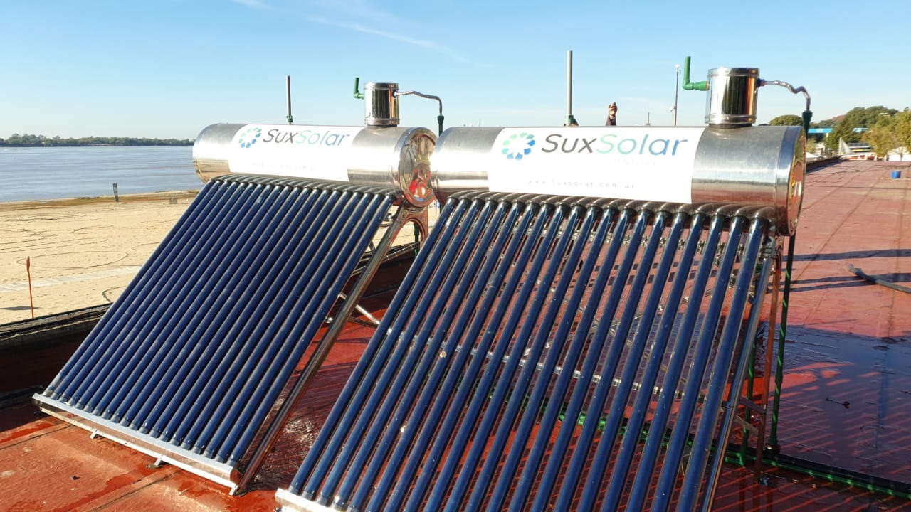 Grupo San Cristóbal, en línea con su compromiso sustentable, realizó la instalación de dos termotanques solares en los vestuarios del balneario La Florida en Rosario...