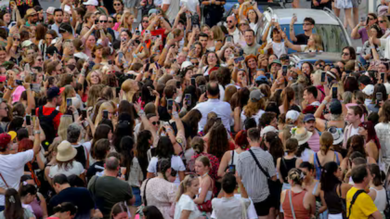 Las aseguradoras se enfrentan a millones de dólares en reclamaciones después de que un atentado frustrado obligara a cancelar tres conciertos de Taylor Swift en Austria.