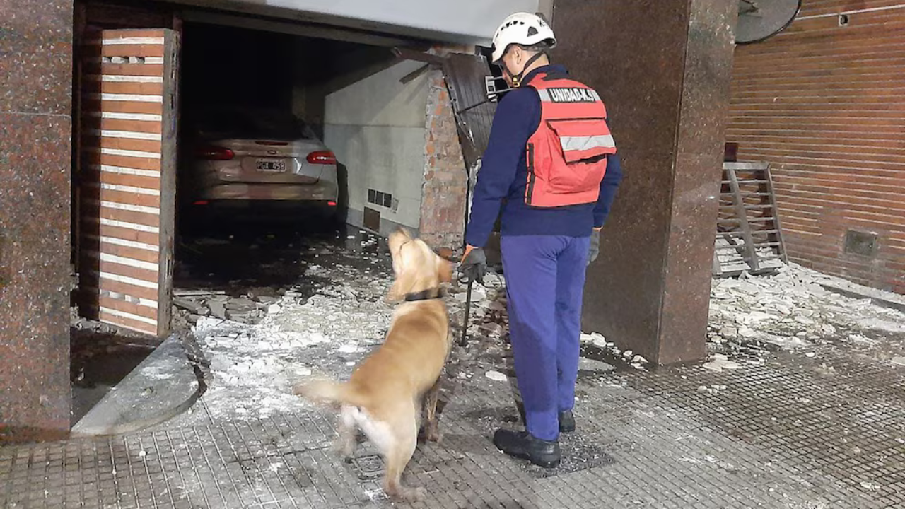 Ocurrió durante la madrugada de este martes en una torre ubicada en Sánchez de Bustamante al 1800. Entre los evacuados había dos personas sordas.